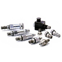 Oprava, náhradné diely na rýpadlá JCB, Volvo, Caterpillar, Komatsu, Poľsko