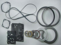 Oprava, náhradné diely na rýpadlá JCB, Volvo, Caterpillar, Komatsu, Poľsko